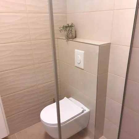 With A Parking Space - 21139 Apartment Makarska
